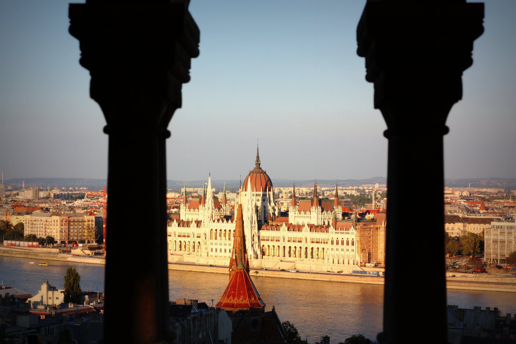 Navigating Hostilities from One Direction and Pressures from Others: Exploring the Realities of Feminist Women’s Organizations in Central-Eastern Europe through the Example of Hungary